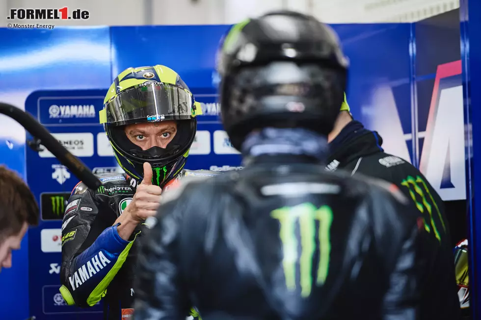 Foto zur News: Valentino Rossi und Lewis Hamilton