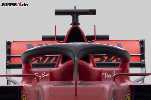 Foto zur News: Formel-1-Live-Ticker: Ferrari zeigt die neue 