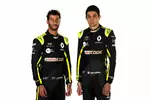 Foto zur News: Daniel Ricciardo (Renault) und Esteban Ocon (Renault)