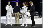 Foto zur News: Daniil Kwjat , Franz Tost und  Pierre Gasly