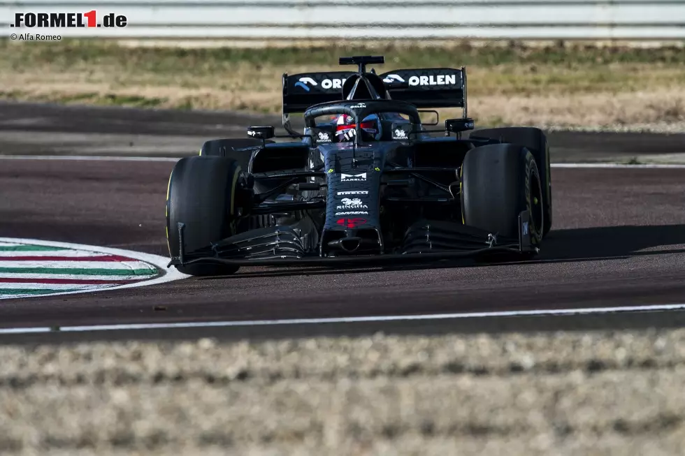 Foto zur News: Kimi Räikkönen (Alfa Romeo)