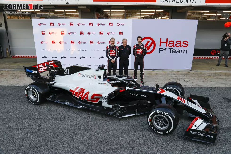 Foto zur News: Kevin Magnussen und Romain Grosjean (Haas)