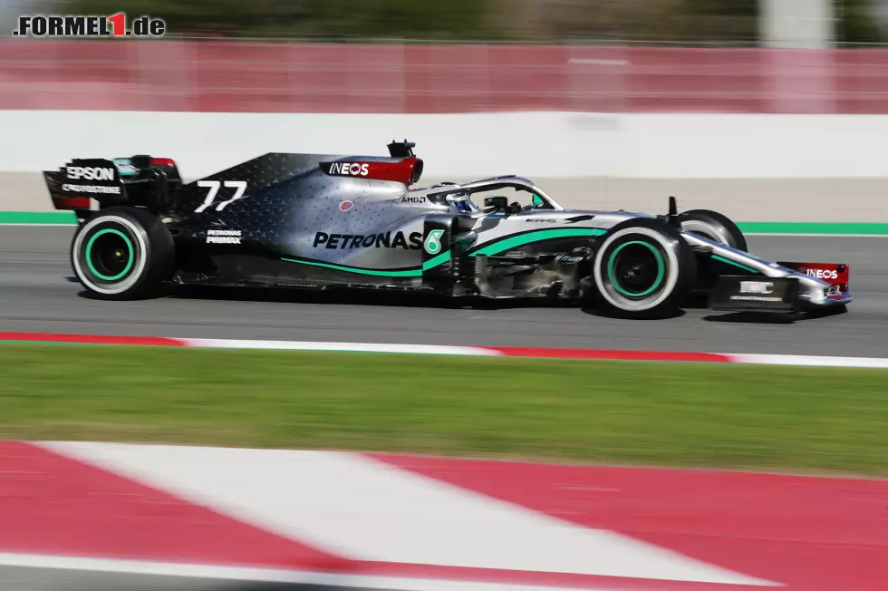 Foto zur News: Valtteri Bottas ist der schnellste Mann der ersten Testwoche in Barcelona 2020. Jetzt durch die Technik-Tricks der ersten Woche klicken!