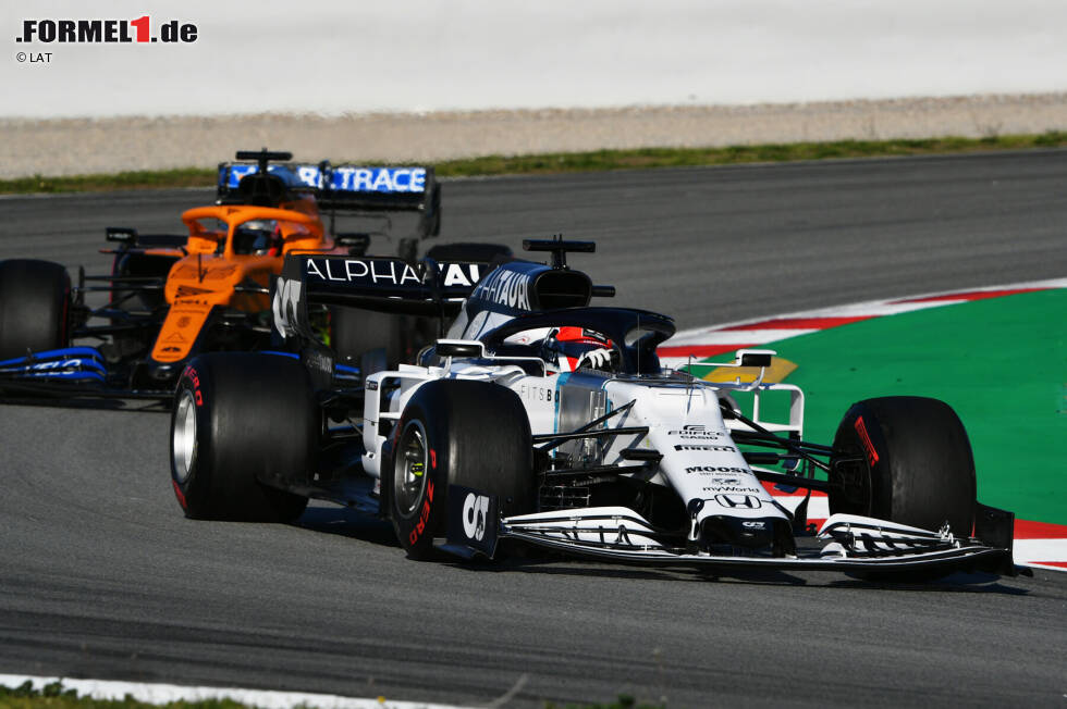 Foto zur News: Daniil Kwjat (AlphaTauri) und Carlos Sainz (McLaren)