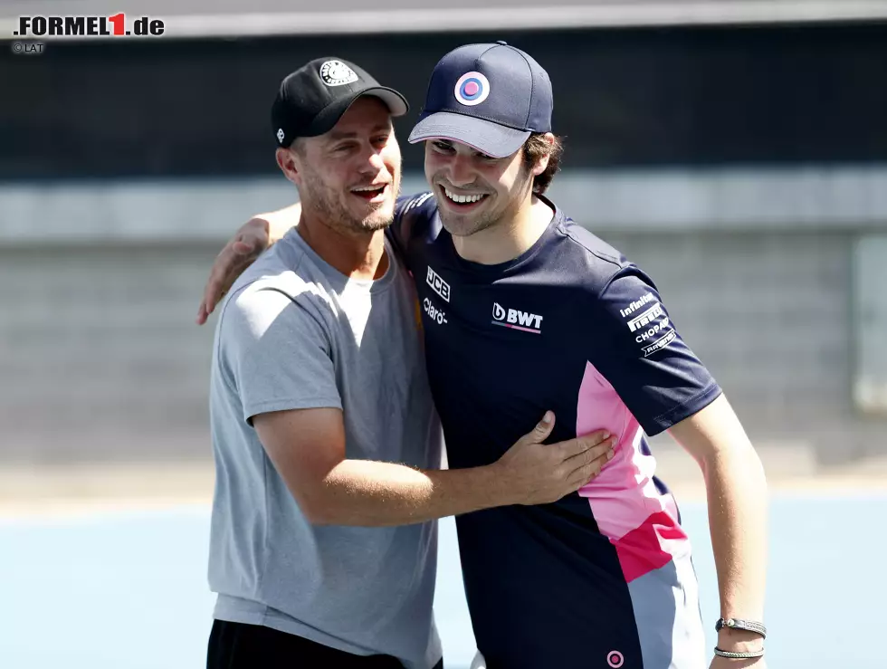 Foto zur News: Lance Stroll (Racing Point) mit Tennis-Legende Lleyton Hewitt