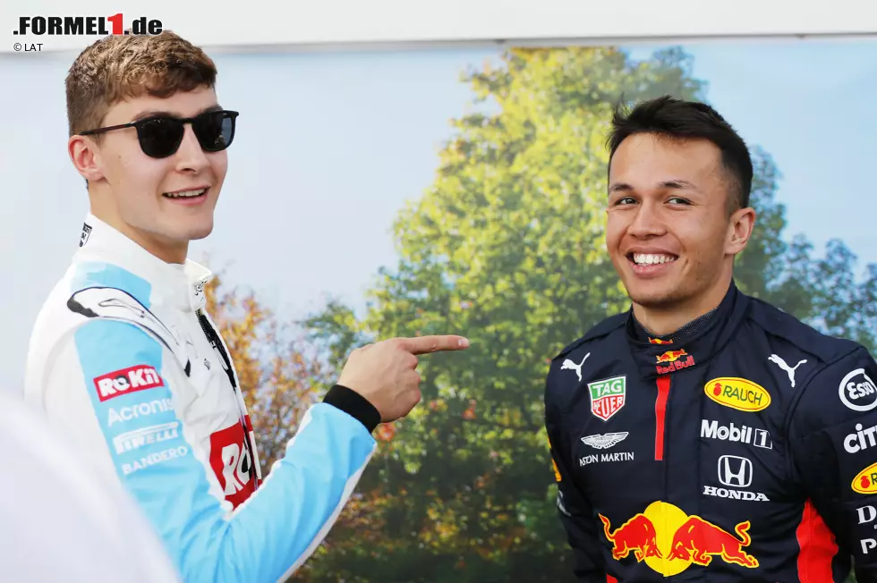 Foto zur News: George Russell (Williams) und Alexander Albon (Red Bull)