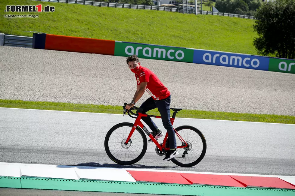 Foto zur News: Charles Leclerc (Ferrari)