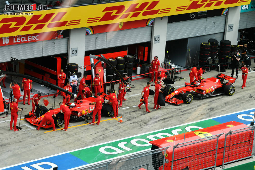 Foto zur News: Sebastian Vettel (Ferrari) und Charles Leclerc (Ferrari)