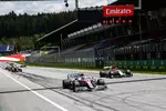 Foto zur News: Lance Stroll (Racing Point) und Antonio Giovinazzi (Alfa Romeo)