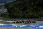 Foto zur News: Max Verstappen (Red Bull), Alexander Albon (Red Bull), Lando Norris (McLaren), Lewis Hamilton (Mercedes) und Charles Leclerc (Ferrari)