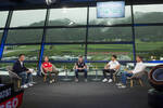 Foto zur News: Andreas Gröbl (ServusTV), Sebastian Vettel (Ferrari), Max Verstappen (Red Bull), Pierre Gasly (AlphaTauri), Christian Horner (Red Bull)