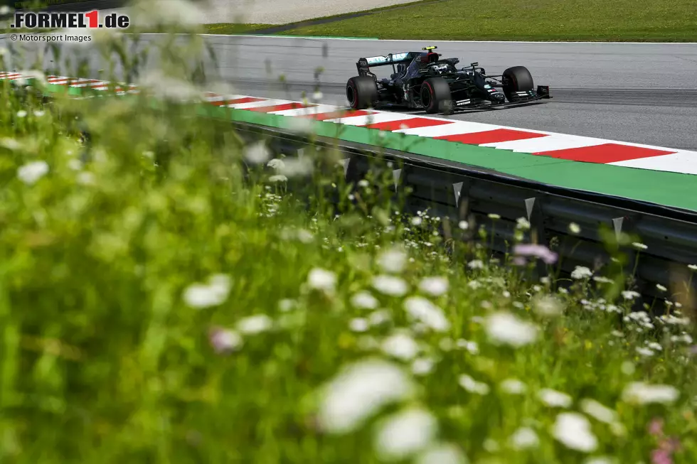 Foto zur News: Valtteri Bottas (Mercedes)