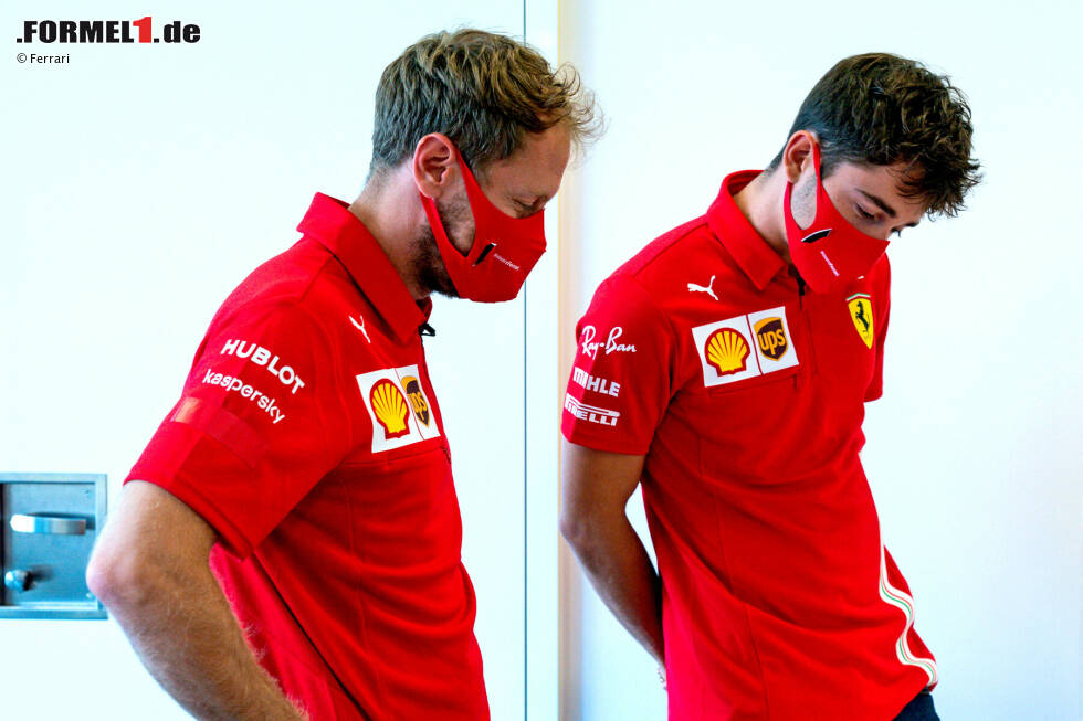 Foto zur News: Sebastian Vettel und Charles Leclerc (Ferrari)