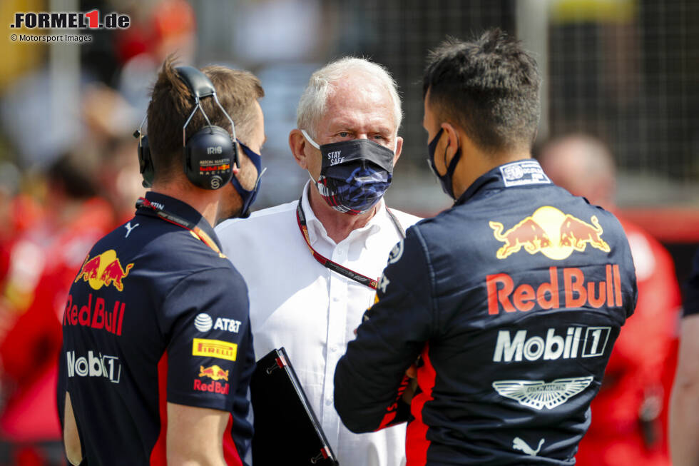 Foto zur News: Alexander Albon (Red Bull) und Helmut Marko