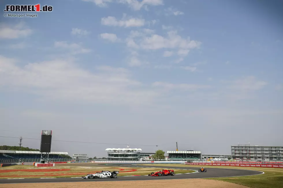Pierre Gasly (AlphaTauri), Sebastian Vettel (Ferrari) und Carlos Sainz (McLaren) Foto zur News: Pierre Gasly (AlphaTauri), Sebastian Vettel (Ferrari) und Carlos Sainz (McLaren)