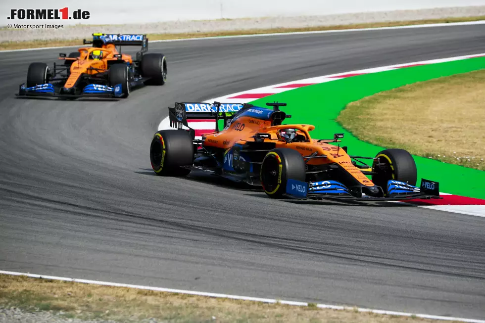 Foto zur News: Carlos Sainz (McLaren) und Lando Norris (McLaren)