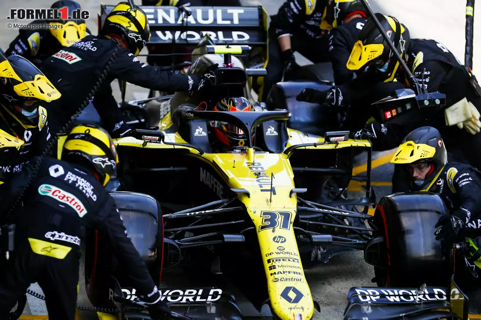 Foto zur News: Esteban Ocon (Renault)