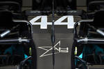 Foto zur News: Anthoine Hubert und Lewis Hamilton (Mercedes)