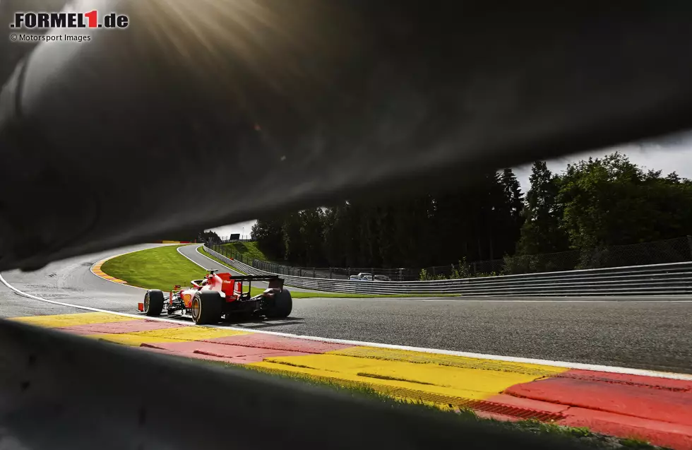 Foto zur News: Charles Leclerc (Ferrari)