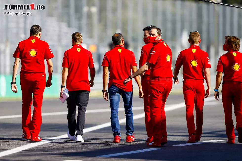 Foto zur News: Sebastian Vettel (Ferrari)