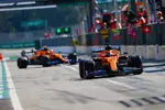 Foto zur News: Carlos Sainz (McLaren) und Lando Norris (McLaren)