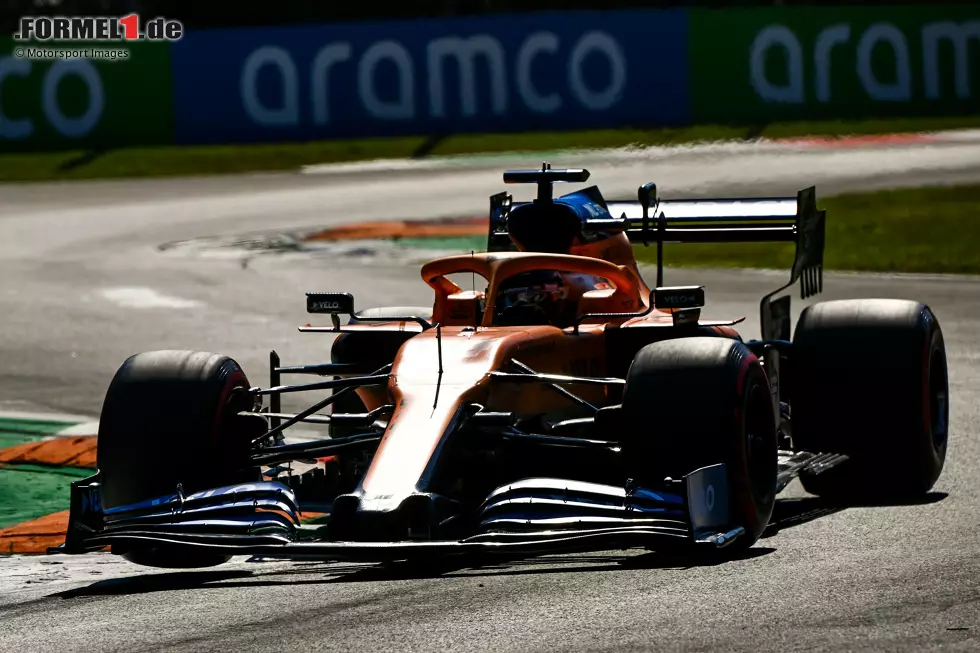 Foto zur News: Carlos Sainz (McLaren)