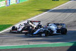 Foto zur News: George Russell (Williams) und Romain Grosjean (Haas)