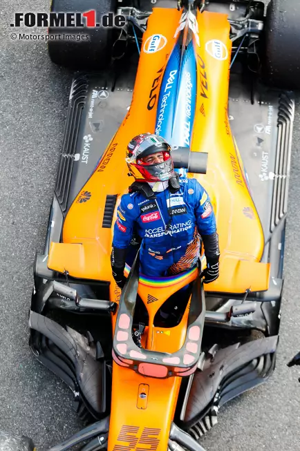 Foto zur News: Carlos Sainz (McLaren)