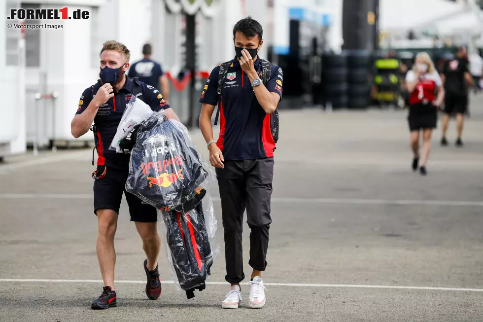 Foto zur News: Alexander Albon (Red Bull)