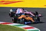 Foto zur News: Lando Norris (McLaren) und Sergio Perez (Racing Point)