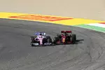 Foto zur News: Sergio Perez (Racing Point) und Charles Leclerc (Ferrari)