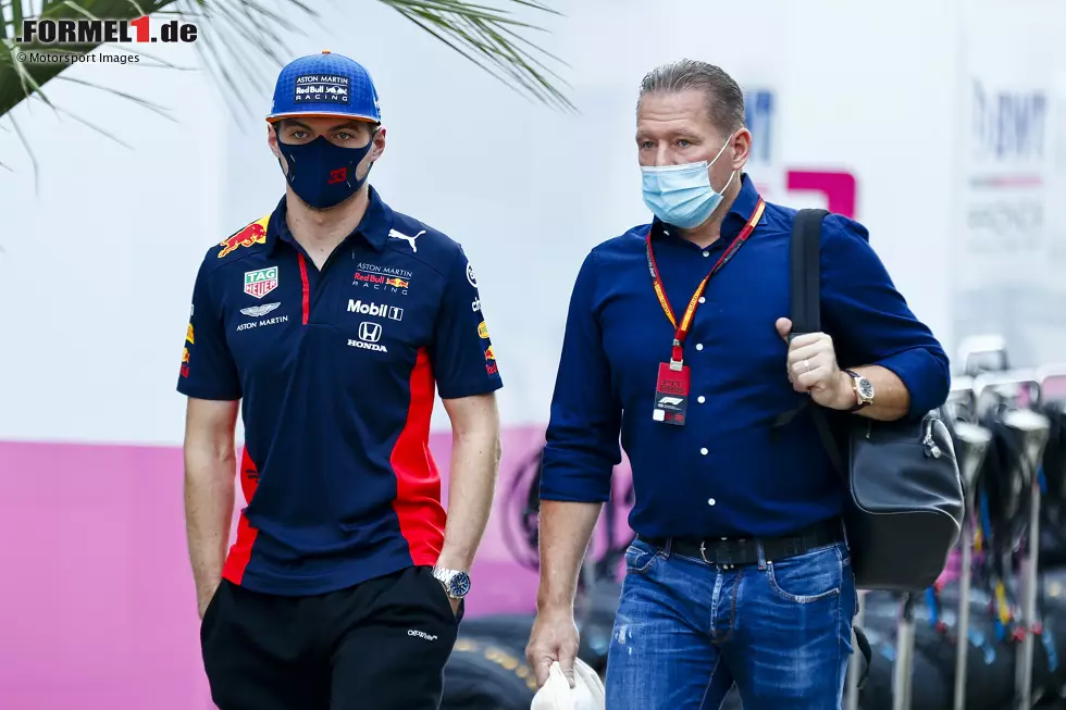 Foto zur News: Max Verstappen (Red Bull) und Jos Verstappen