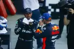 Foto zur News: Lewis Hamilton (Mercedes) und Max Verstappen (Red Bull)