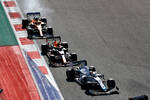 Foto zur News: George Russell (Williams), Alexander Albon (Red Bull) und Lando Norris (McLaren)
