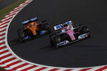Foto zur News: Sergio Perez (Racing Point) und Carlos Sainz (McLaren)