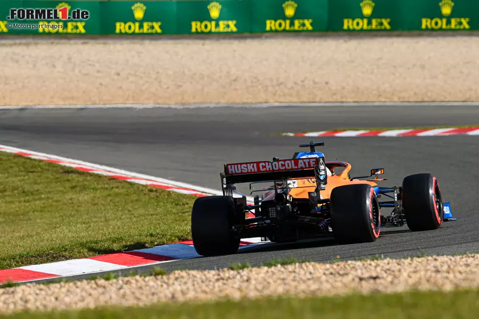 Foto zur News: Carlos Sainz (McLaren)