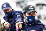Foto zur News: Sergio Perez (Racing Point) und Nico Hülkenberg (Racing Point)