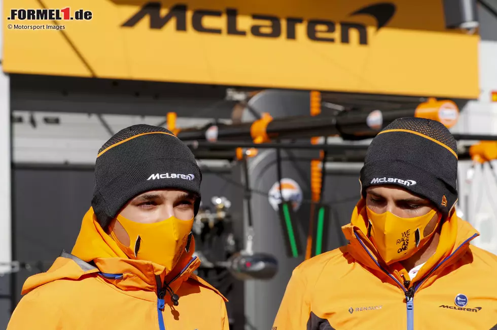 Foto zur News: Lando Norris (McLaren) und Carlos Sainz (McLaren)