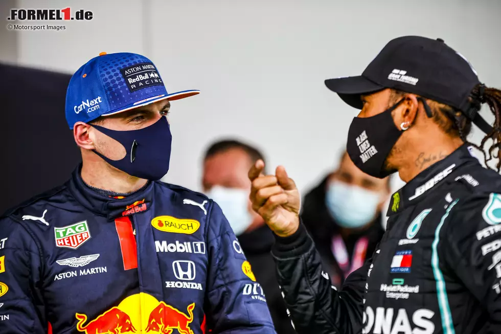 Foto zur News: Max Verstappen (Red Bull) und Lewis Hamilton (Mercedes)