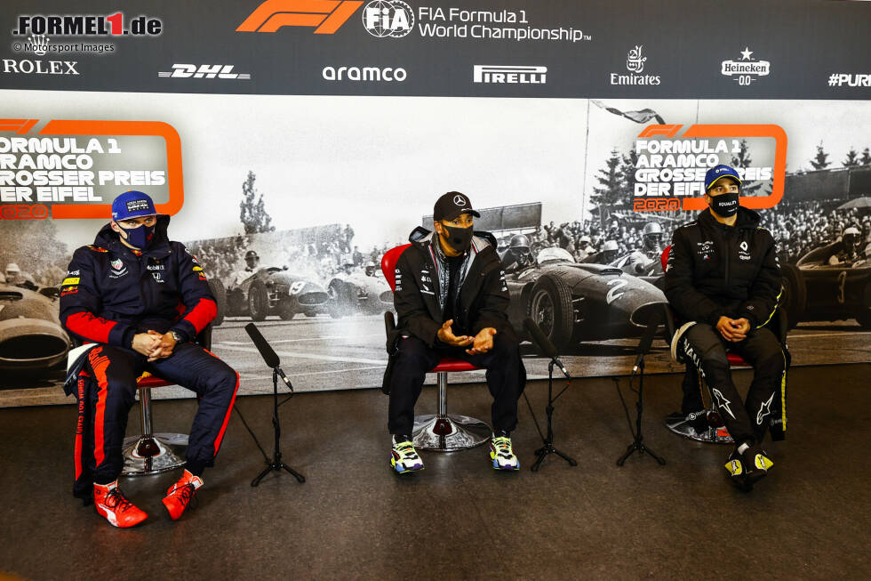 Foto zur News: Max Verstappen (Red Bull), Lewis Hamilton (Mercedes) und Daniel Ricciardo (Renault)