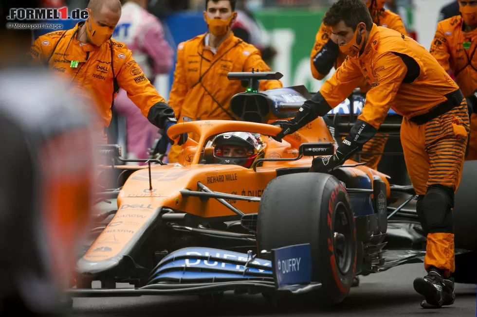 Foto zur News: Carlos Sainz (McLaren)