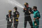 Foto zur News: Lewis Hamilton (Mercedes), Daniel Ricciardo (Renault) und Valtteri Bottas (Mercedes)