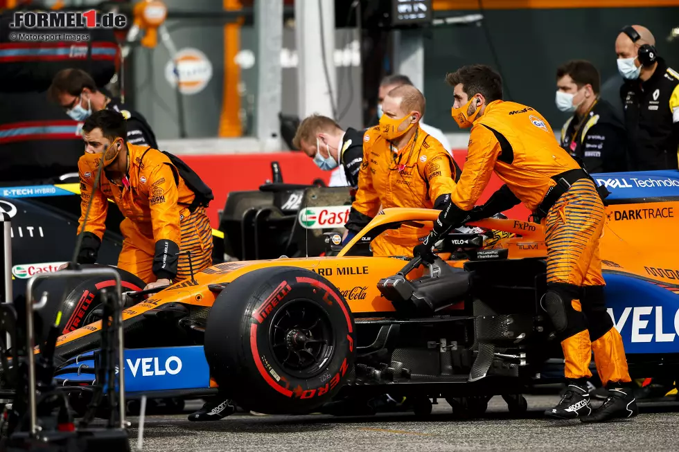 Foto zur News: Carlos Sainz (McLaren)