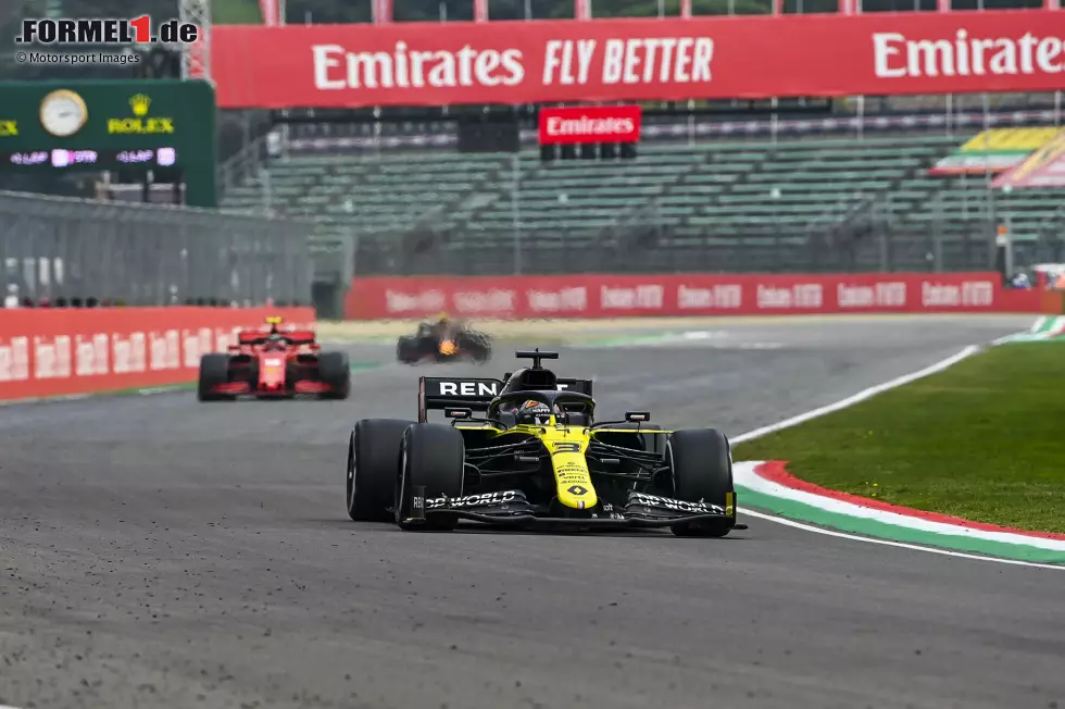 Foto zur News: Daniel Ricciardo (Renault) und Charles Leclerc (Ferrari)