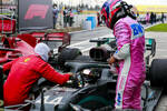 Foto zur News: Lewis Hamilton (Mercedes), Sebastian Vettel (Ferrari) und Sergio Perez (Racing Point)