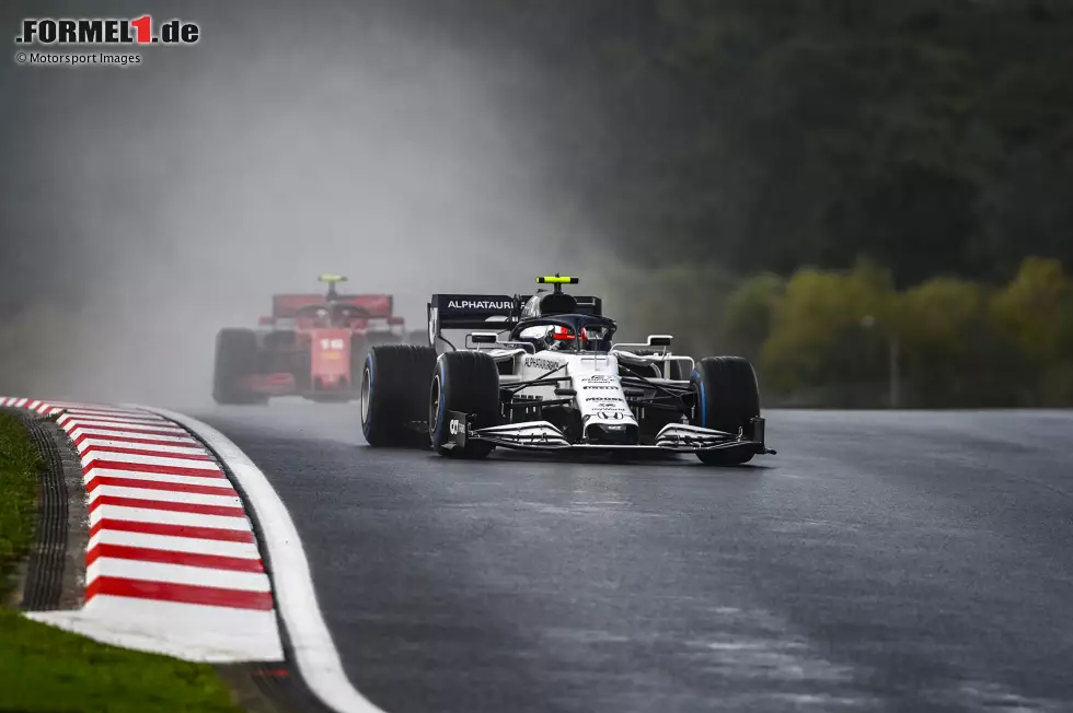 Foto zur News: Pierre Gasly (AlphaTauri) und Charles Leclerc (Ferrari)