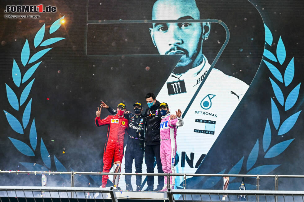 Foto zur News: Sebastian Vettel (Ferrari), Lewis Hamilton (Mercedes), Toto Wolff und Sergio Perez (Racing Point)