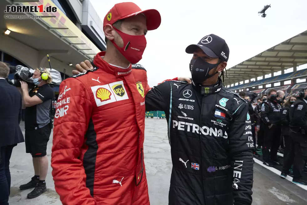 Foto zur News: Sebastian Vettel (Ferrari) und Lewis Hamilton (Mercedes)