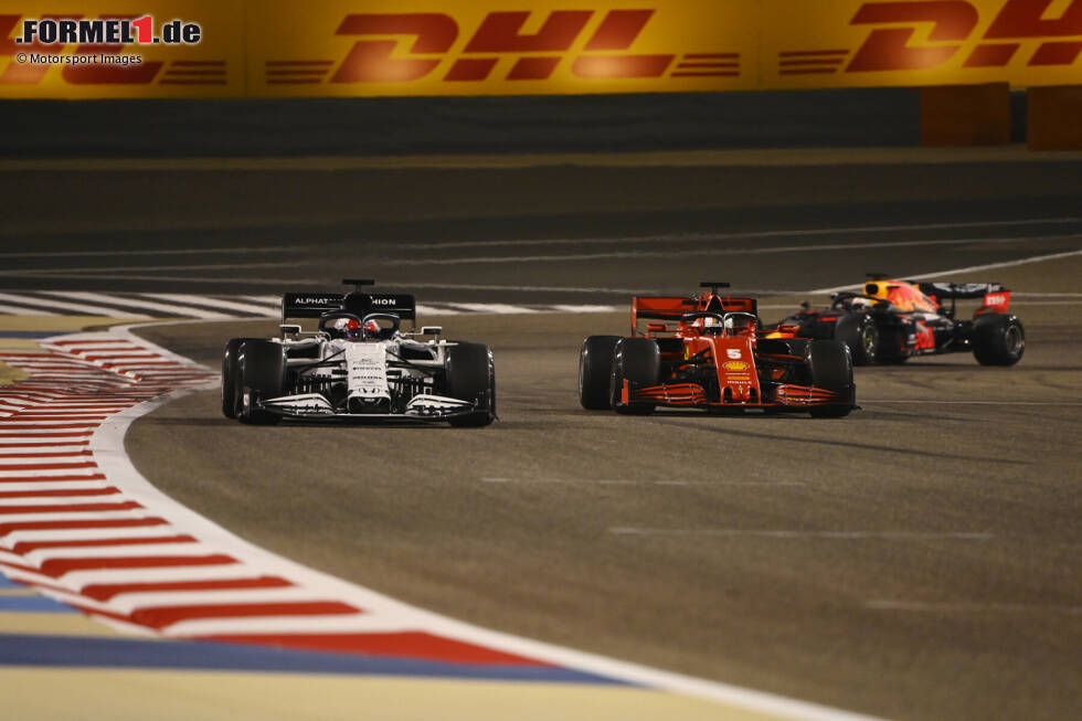 Foto zur News: Daniil Kwjat (AlphaTauri), Sebastian Vettel (Ferrari) und Max Verstappen (Red Bull)