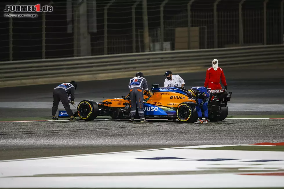 Foto zur News: Carlos Sainz (McLaren)